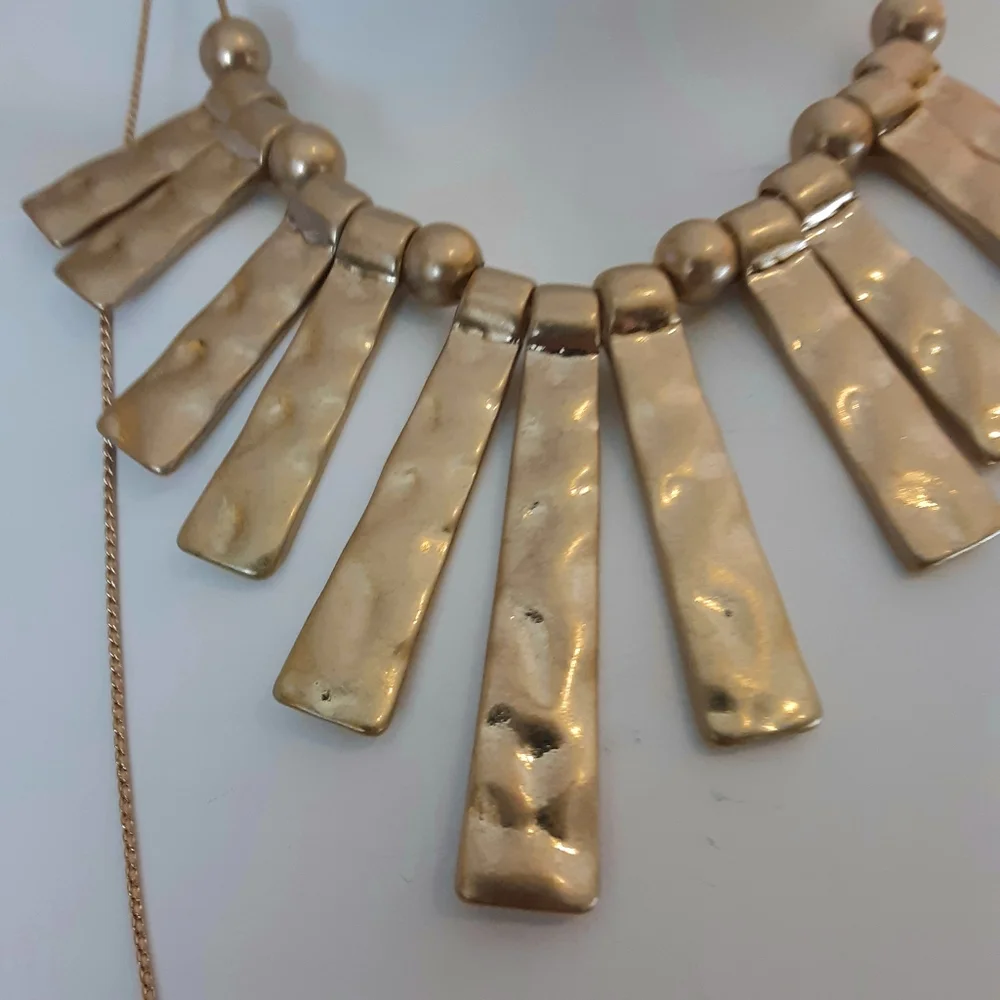 Hammered Gold-Tone Fan Bar Statement Necklace